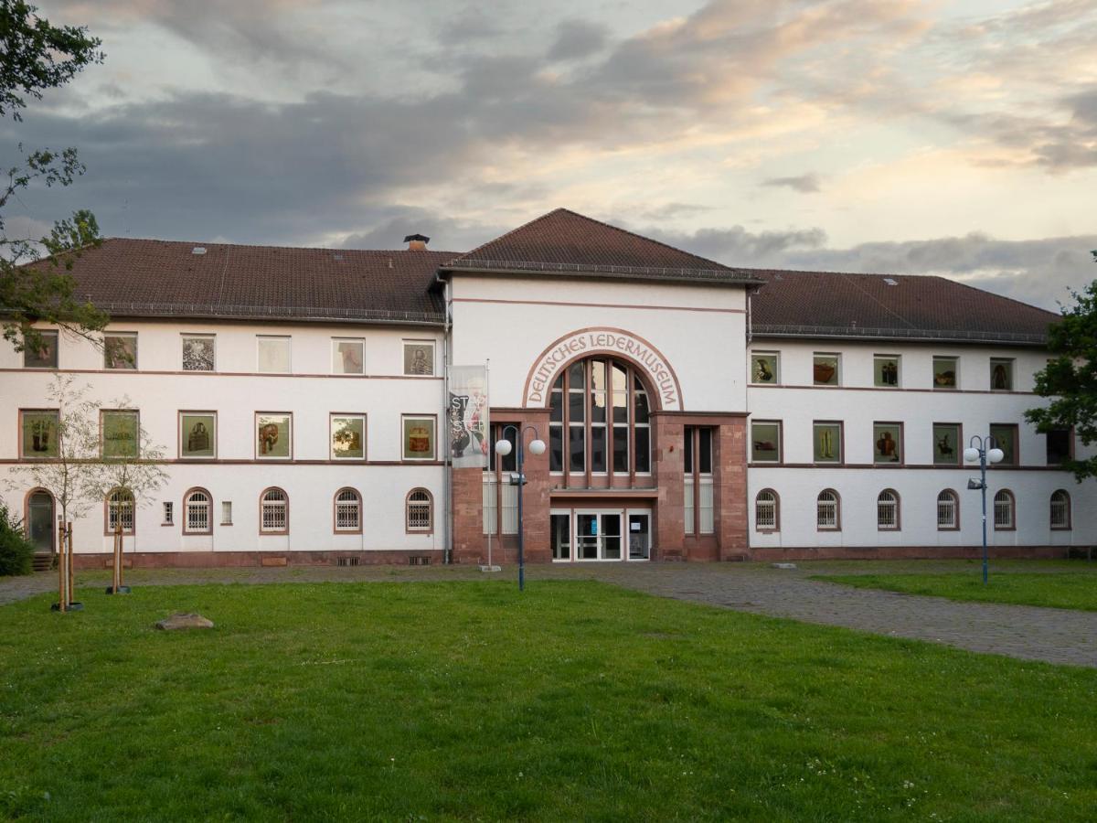 ฮอลิเดย์ อินน์ เอ็กซ์เพรส ออฟเฟนบัค Offenbach am Main ภายนอก รูปภาพ